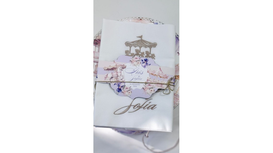 Trusou botez cu carusel și flori de iris în lila și roz prăfuit – „Caruselul Magic” 9